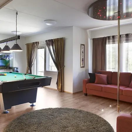 Villa Vuokatin Aateli Keisari *