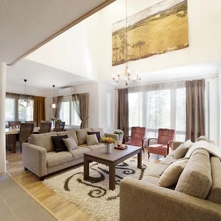 Vuokatin Aateli Keisari 别墅