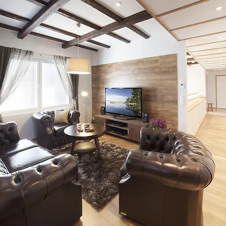 Vuokatin Aateli Keisari *